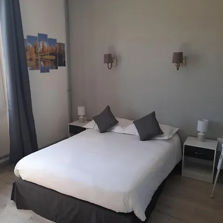 ホテル Au Moulin Du Pont *