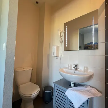 Au Moulin Du Pont Hotell *